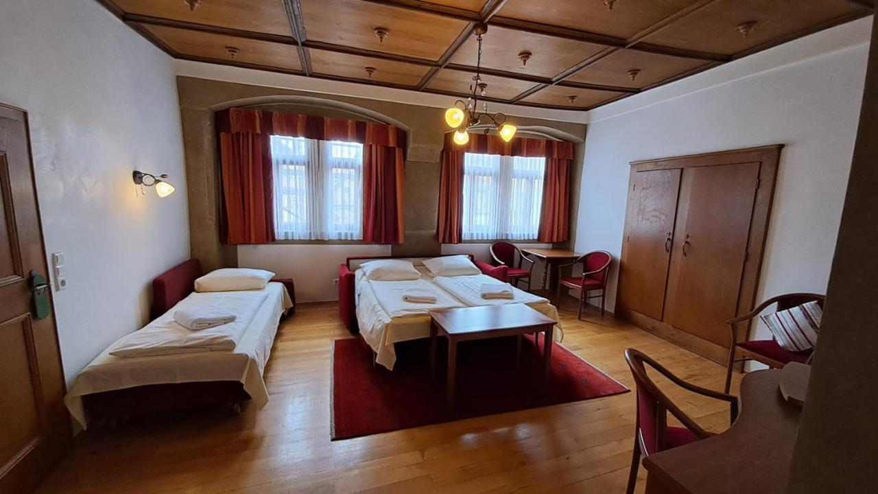 Hotel-Gasthof Goldener Greifen Ротенбург-на-Таубері Екстер'єр фото